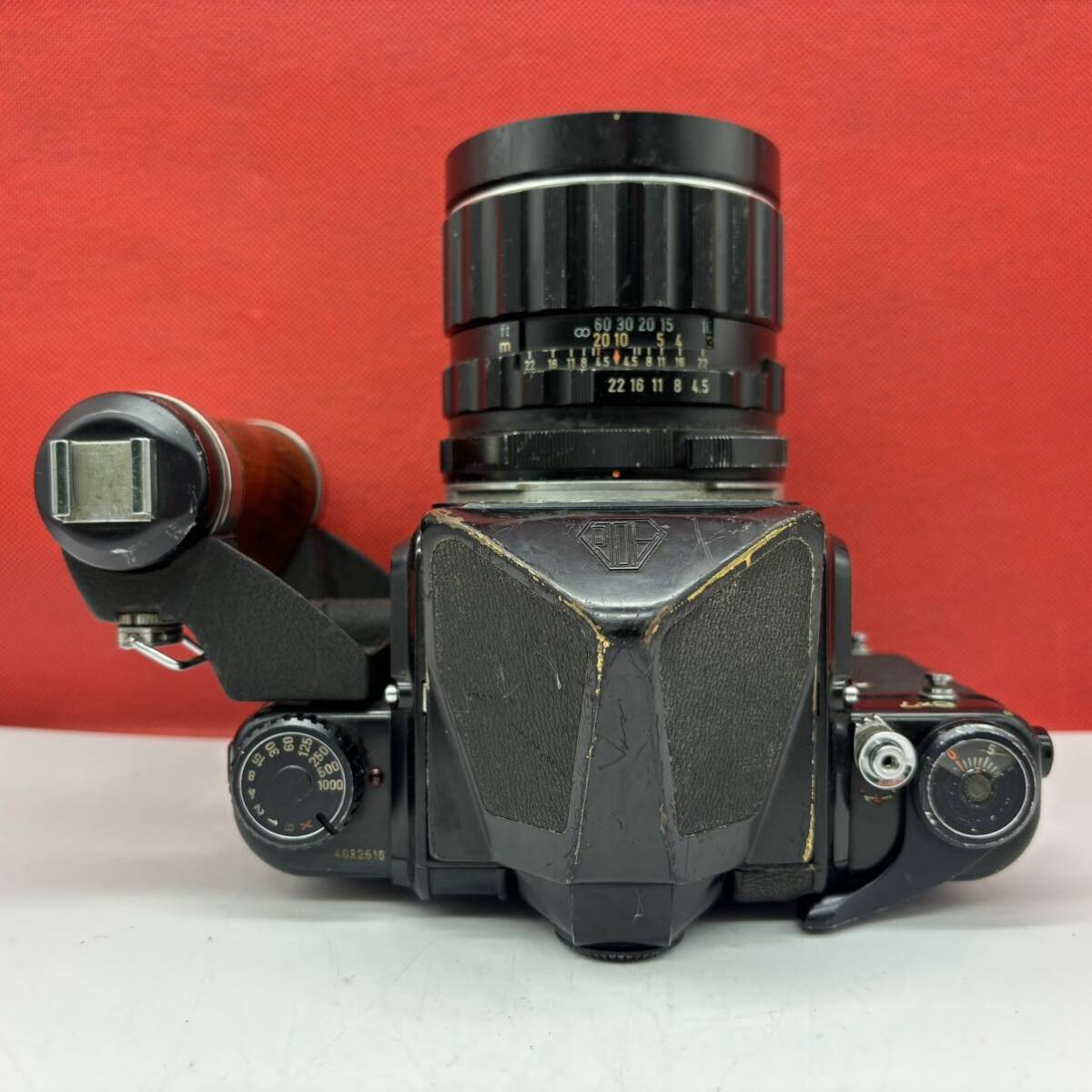 ◆ PENTAX 6×7 中判フィルムカメラ 木製グリップ ボディ Super-Multi-Coated TAKUMAR 6×7 F4.5/75 レンズ 現状品 ペンタックスの画像5