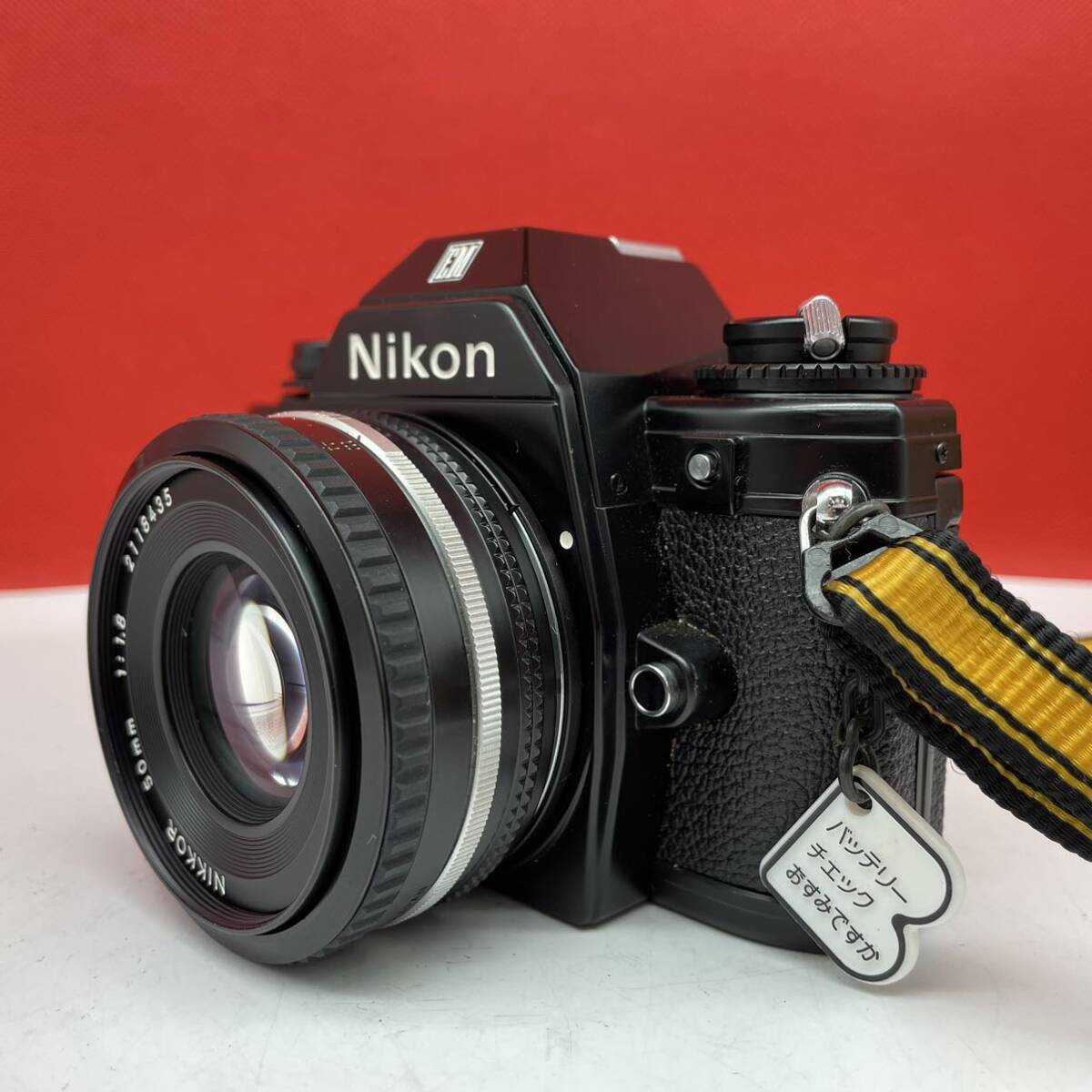 □ Nikon EM 一眼レフカメラ フィルムカメラ ボディ ブラック NIKKOR 50mm F1.8 Ai-s レンズ シャッター、露出計OK ニコンの画像4