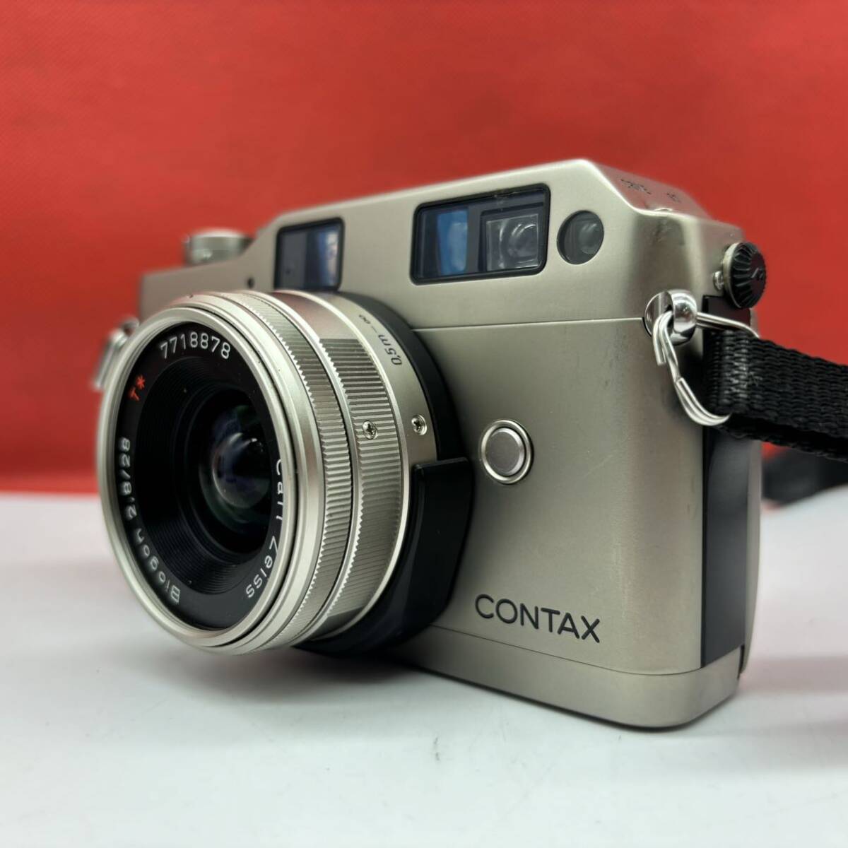 ◆ CONTAX G1 フィルムカメラ レンジファインダー ボディ Biogon 2.8/28 T* / Sonnar 2.8/90 T* レンズ TLA200 動作確認済 コンタックス_画像2