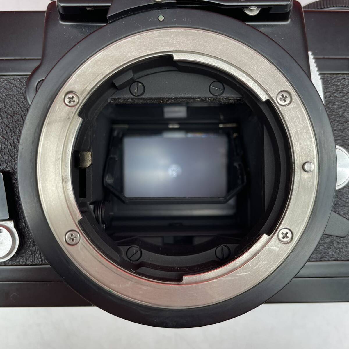 □ Nikon Nikomat FT N ボディ NIKKOR-O.C Auto 35mm F2 レンズ 一眼レフカメラ フィルムカメラ 動作確認済 シャッターOK 現状品 ニコン_画像9