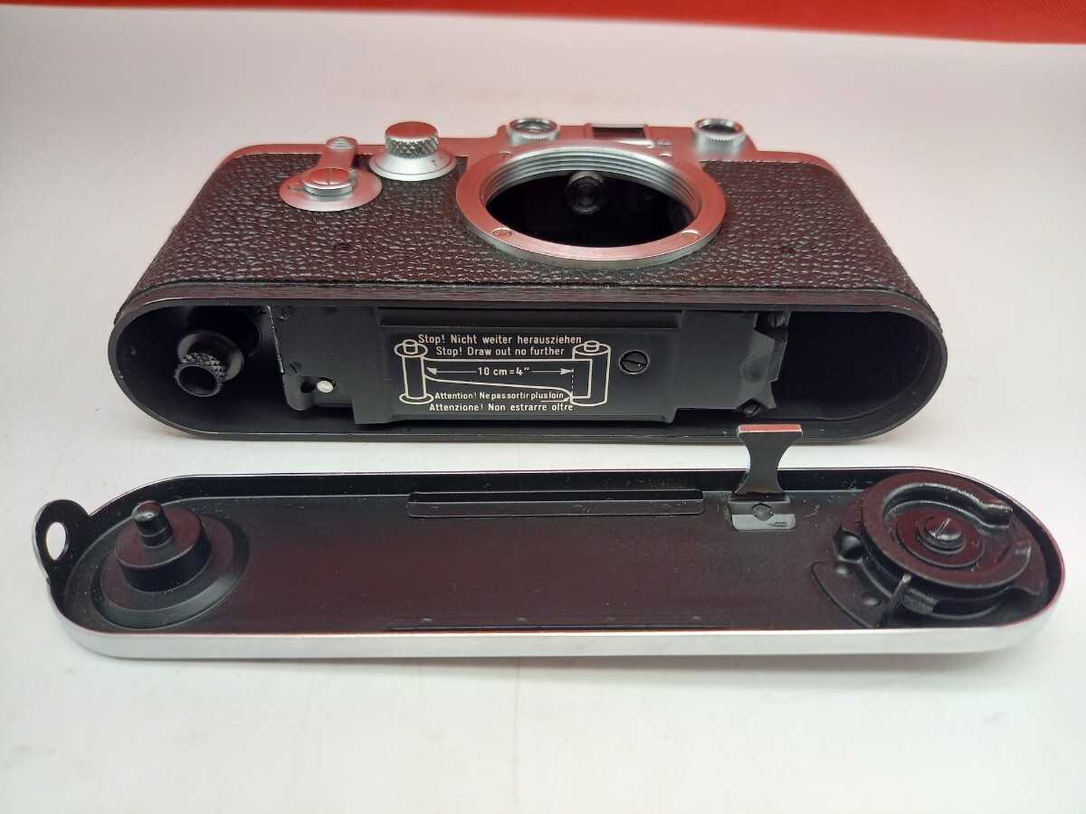 ■防湿庫保管品 使用浅 LEICA IIIf 3f レンジファインダー フィルムカメラ 動作確認済 シャッターOK ボディ ライカ _画像8