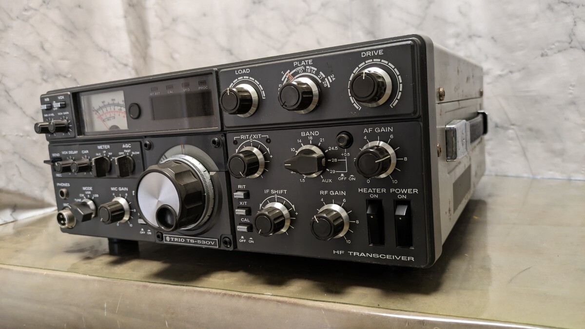 ☆ TRIO トリオ TS-530V HF TRANSCEIVER トランシーバー 通電 ☆ TRIO トリオ TS-530V HF TRANSCEIVER トランシーバー 通電