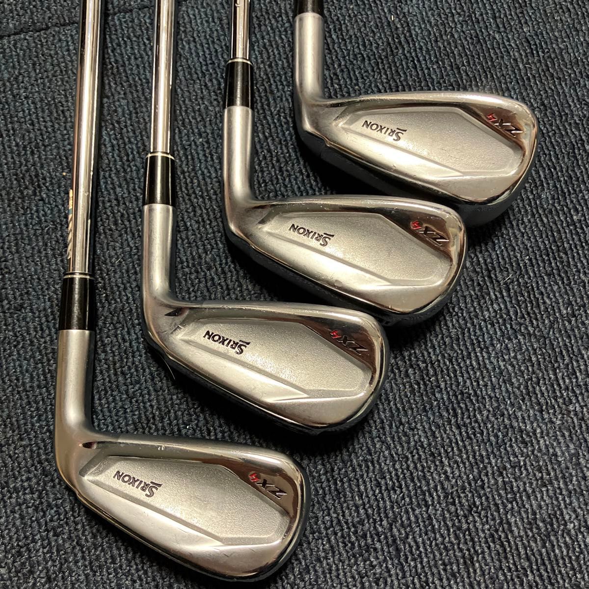 スリクソン ZX 4 アイアン4本セット(7~9番 PW) シャフトNS PRO スリクソン ZX 4 アイアン4本セット(7~9番 PW) シャフトNS PRO