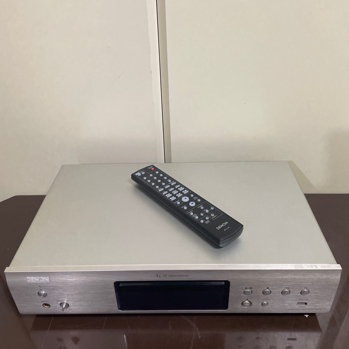 DENON デノン CDプレーヤー DCD-755RE SP プレミアムシルバー_画像1