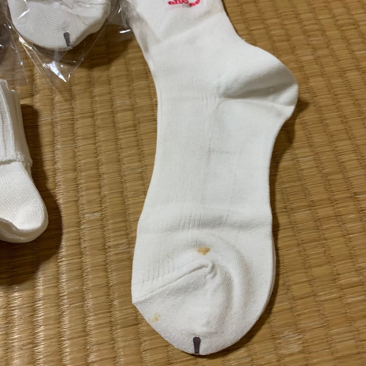 エレッセ　白　靴下 マーク刺繍　22〜24センチ　6足セット