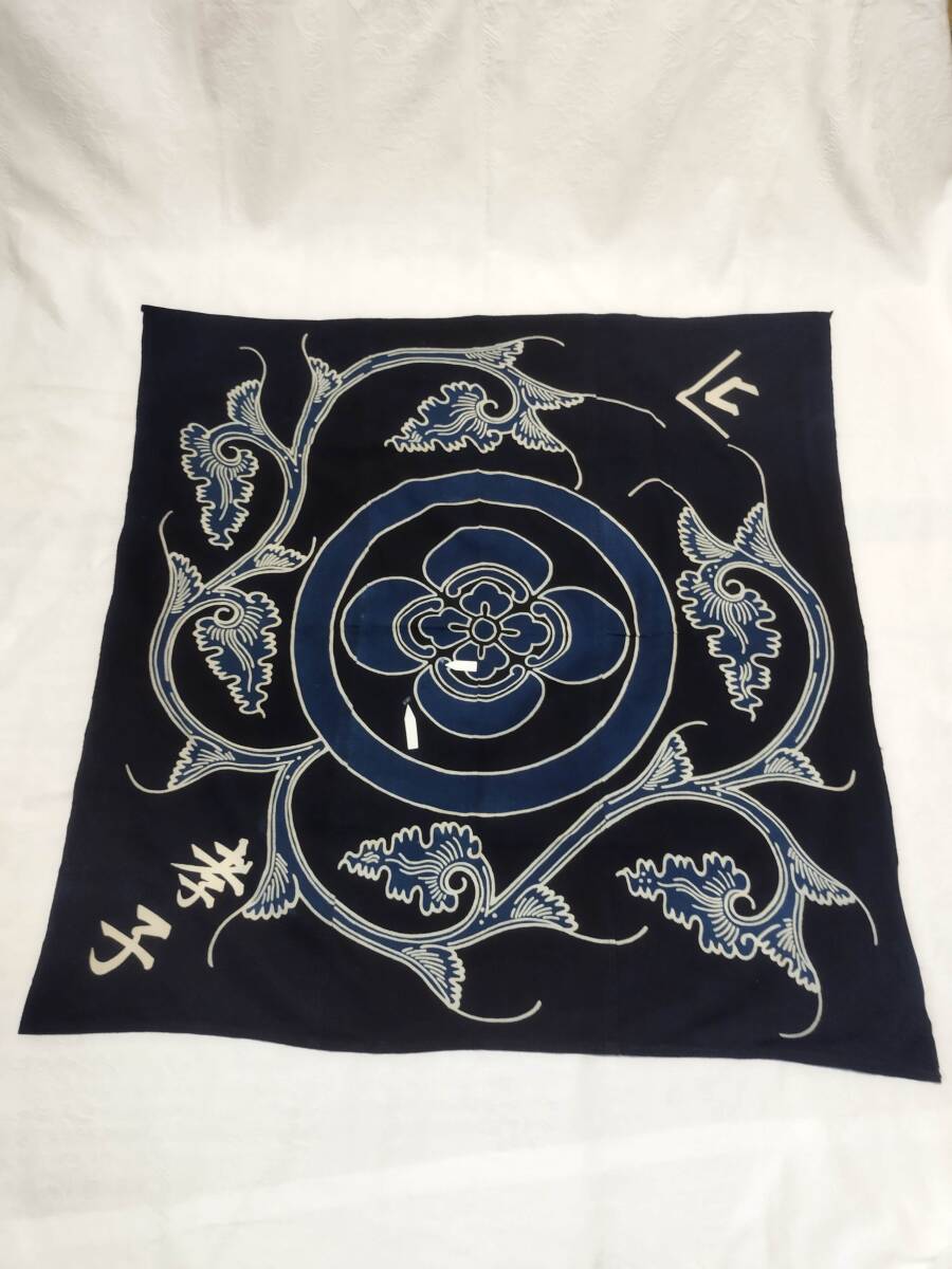 ## old cloth Indigo . tree cotton house . entering furoshiki (3 width )/ thick / tube ../ remake material / old ./ flap 