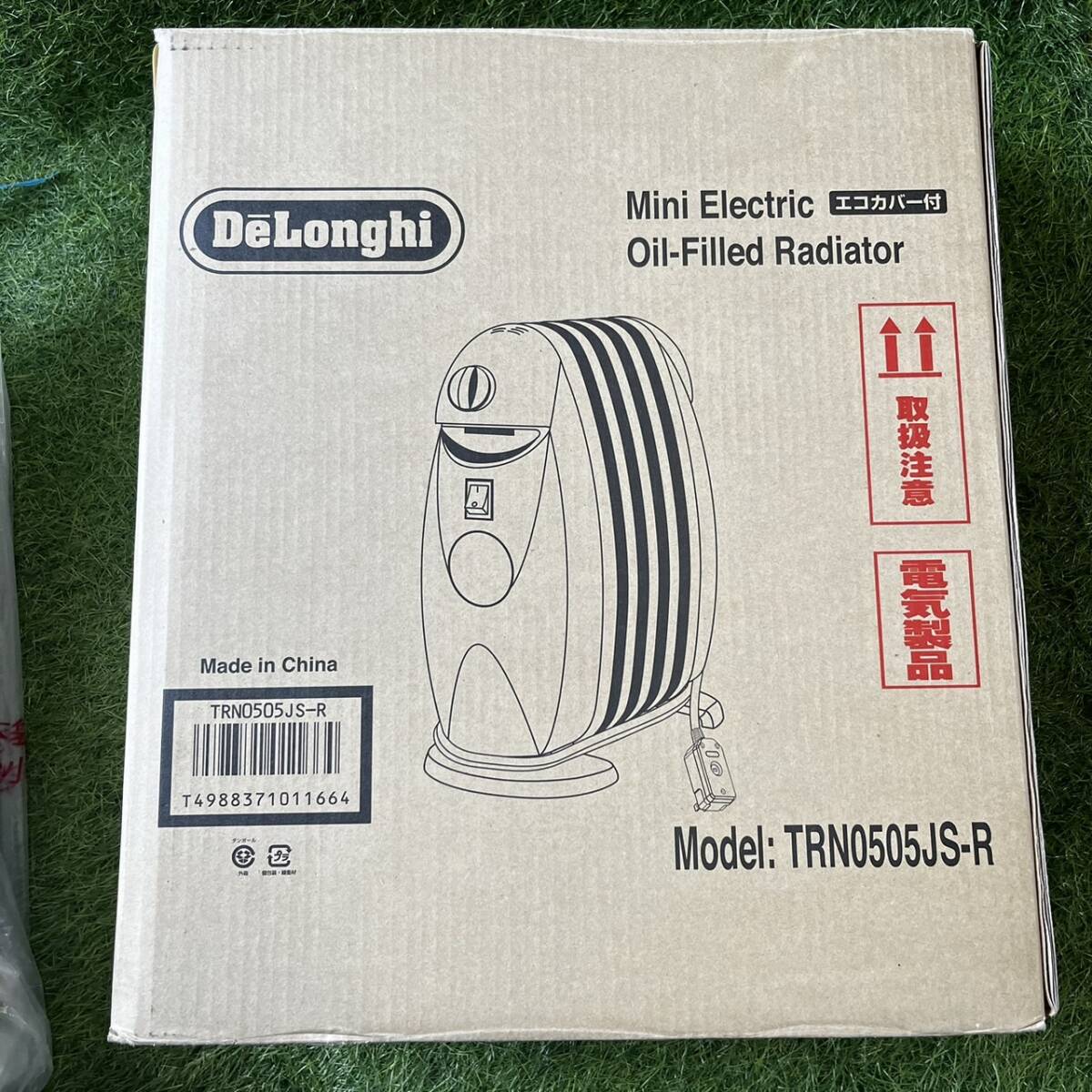 新品 未使用 DeLonghi デロンギ オイルヒーター RHJ01A0505-DW 暖房器具 空調 L字型 500Wの画像1