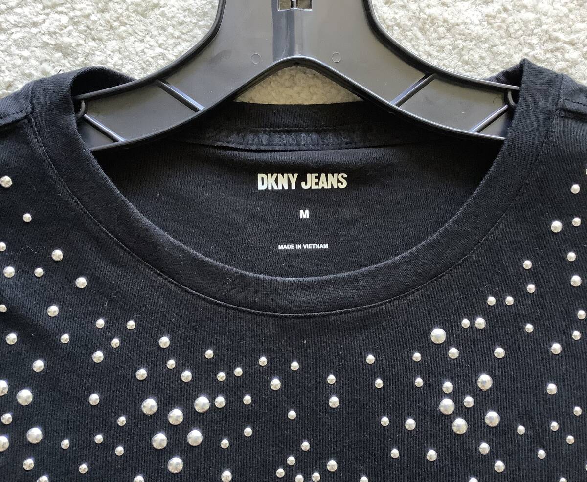日本発送DKNY JEANSダナキャランニューヨークジーンズ新品XL♪大小シルバースタッズ付き黒のTシャツ/トップス_DKNY JEANSのお品