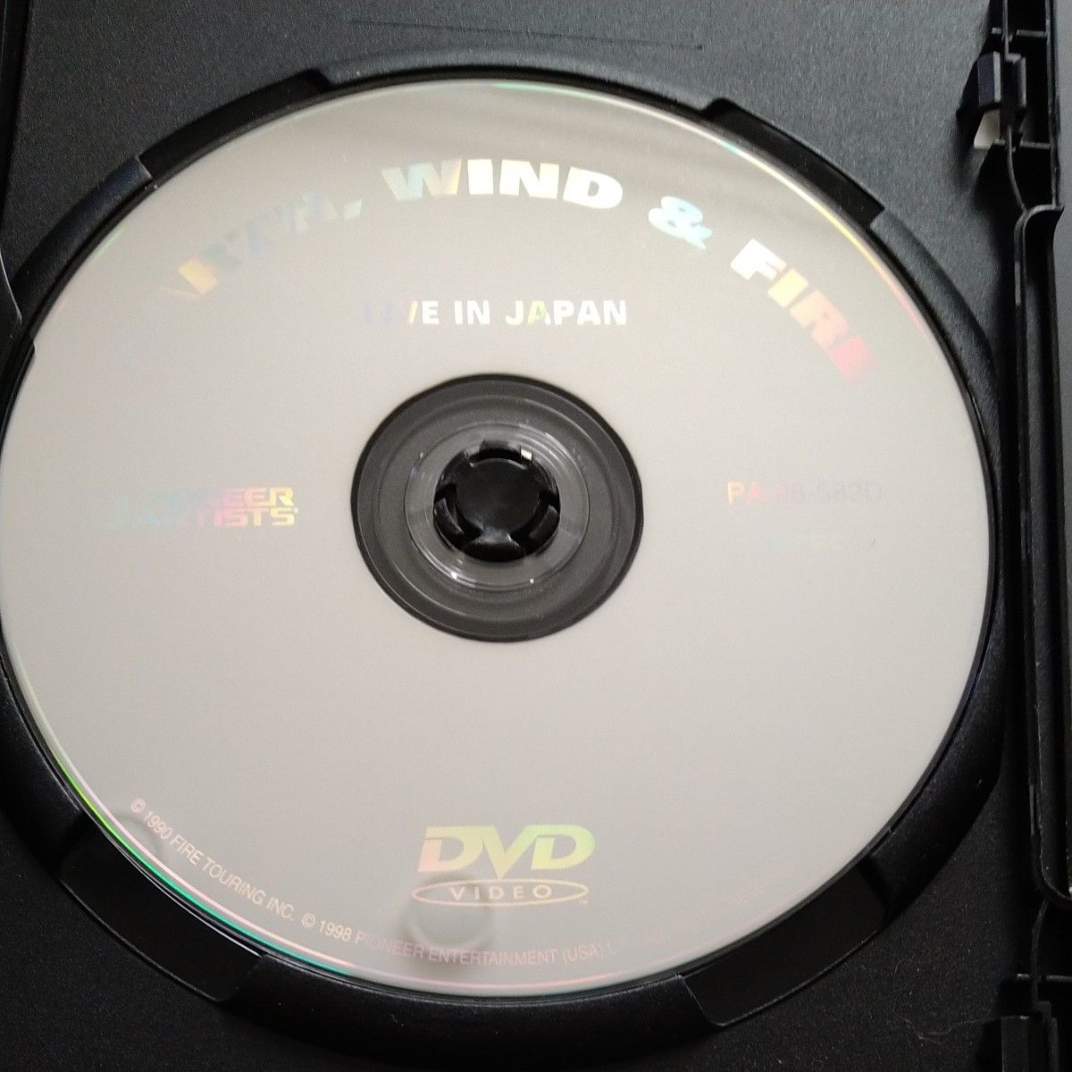 DVD EARTH WIND ＆ FIRE  LIVE IN JAPAN  輸入盤　貴重品　 DVD セル版