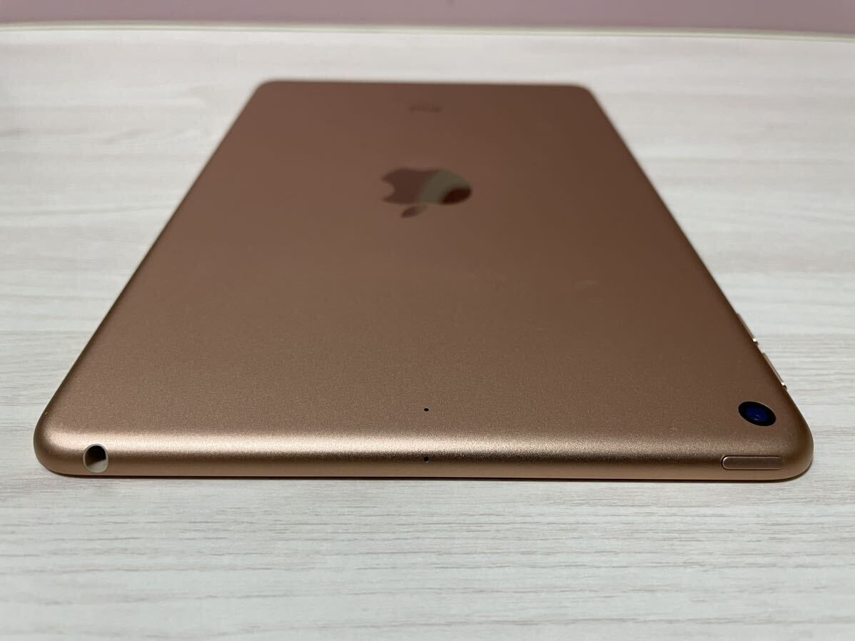 【中古】【美品】Apple iPad mini（第5世代/2019） Wi-Fiモデル 64GB ゴールド MUQY2J/Aの画像6