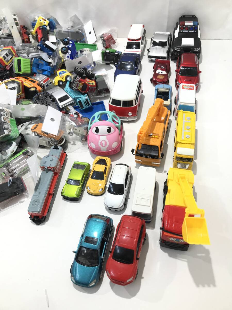 1円スタート ジャンク 車 おもちゃ まとめ売り 約13.4kg 乗用車 トラック 働く車 玩具_画像4