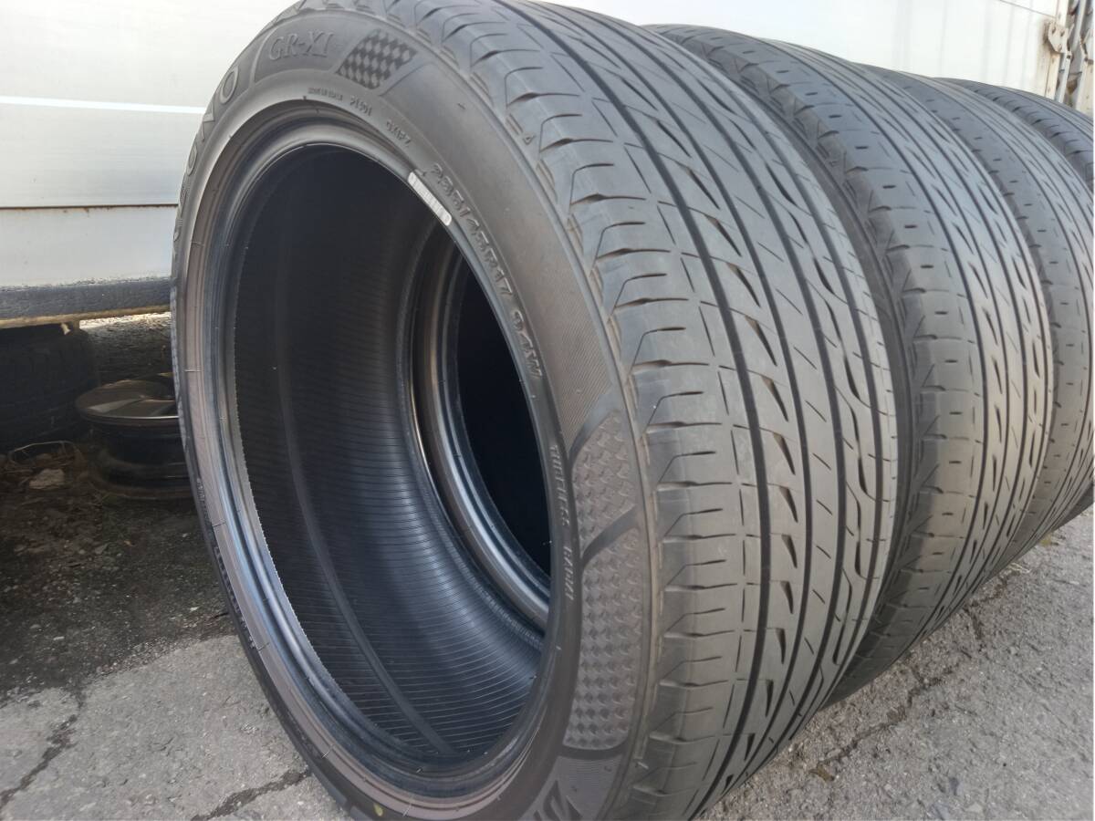 おすすめ残溝あり!!中古夏タイヤ4本セット【 BRIDGESTONE ブリヂストン REGUNO GR-X1 235/45R17 94W 】インプWRX・ボルボ・アリスト他_画像5