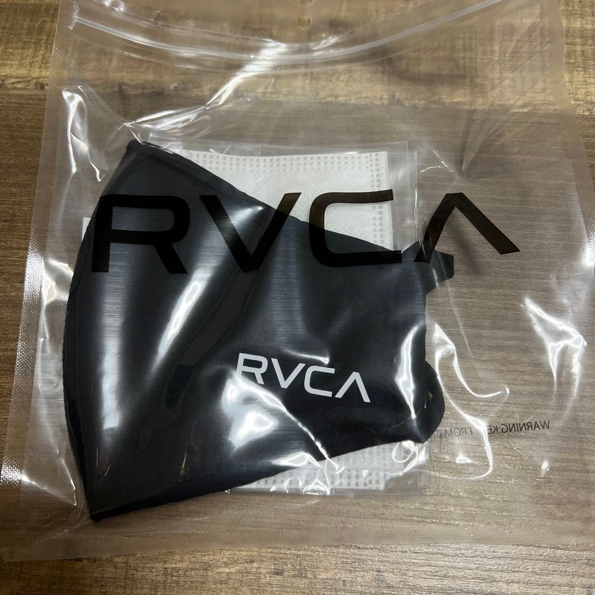 RVCA ルーカ ロゴマスク RVCA LOGO MASK ブラック