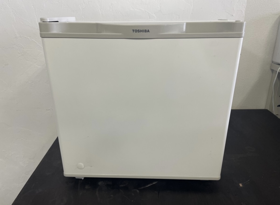 動作確認済み TOSHIBA 東芝 GRHB30GAL-W 冷蔵庫 2018年製 左開きタイプ 1ドア 27L (7)の画像1