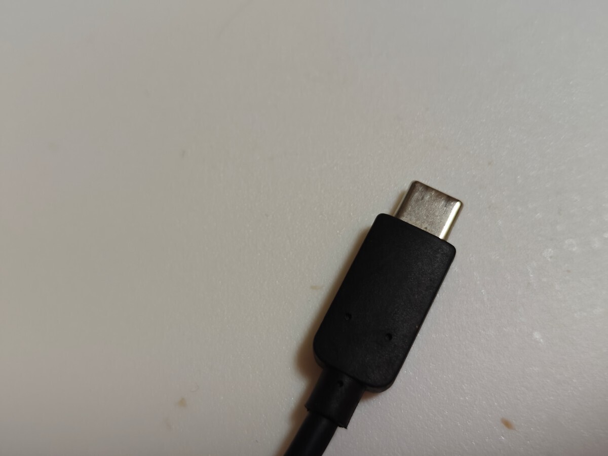 東芝製 USB-C to HDMI/VGA トラベルアダプター_画像2