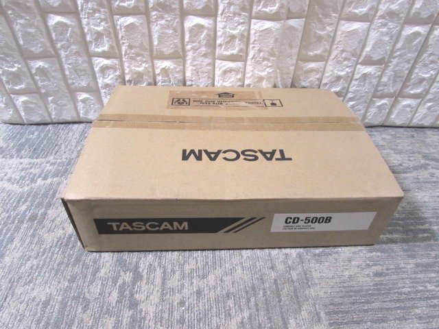 短期使用 超美品☆TASCAM/タスカム CD-500B 1U業務用CDプレーヤー 2021年購入品 リモコン&マニュアル未開封 音響機材①_画像3