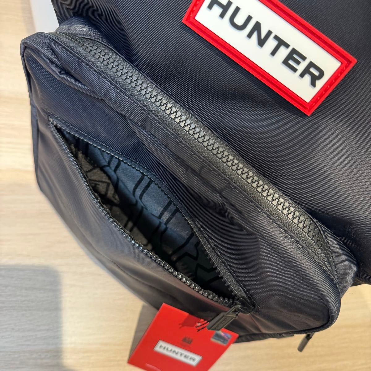 20リットル新品HUNTERハンターラージリュックサックバックパック防水ナイロン通勤