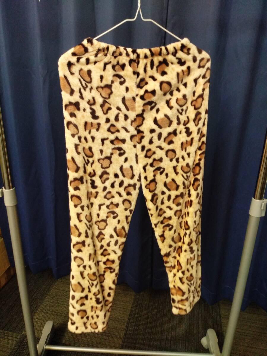 0513-0002 unused * sweat pants part shop put on pyjamas mo Como ko animal pattern top and bottom for children 