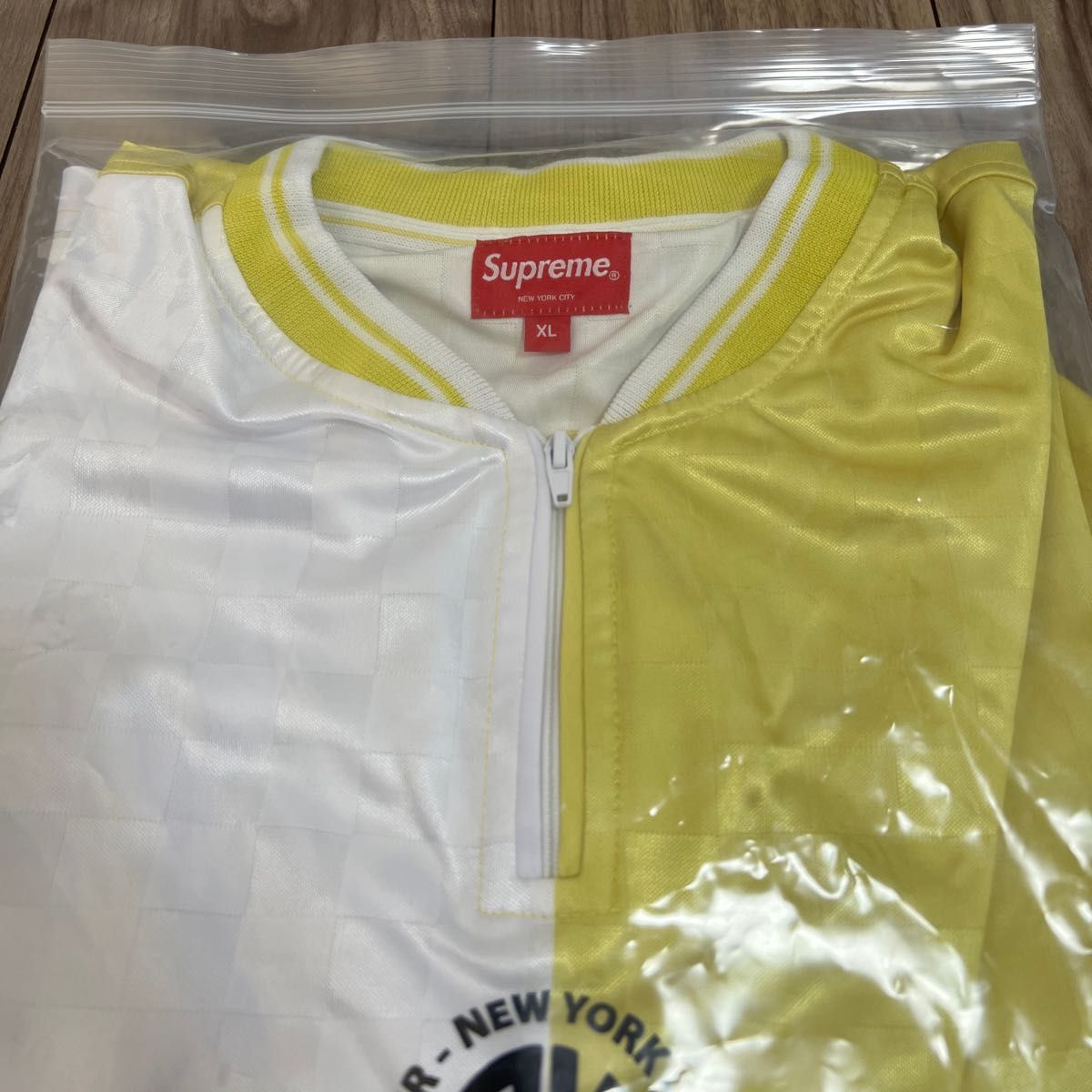 シュプリーム Supreme Split Soccer Jersey 22AW スピリット サッカー ジャージ バイカラー 半袖