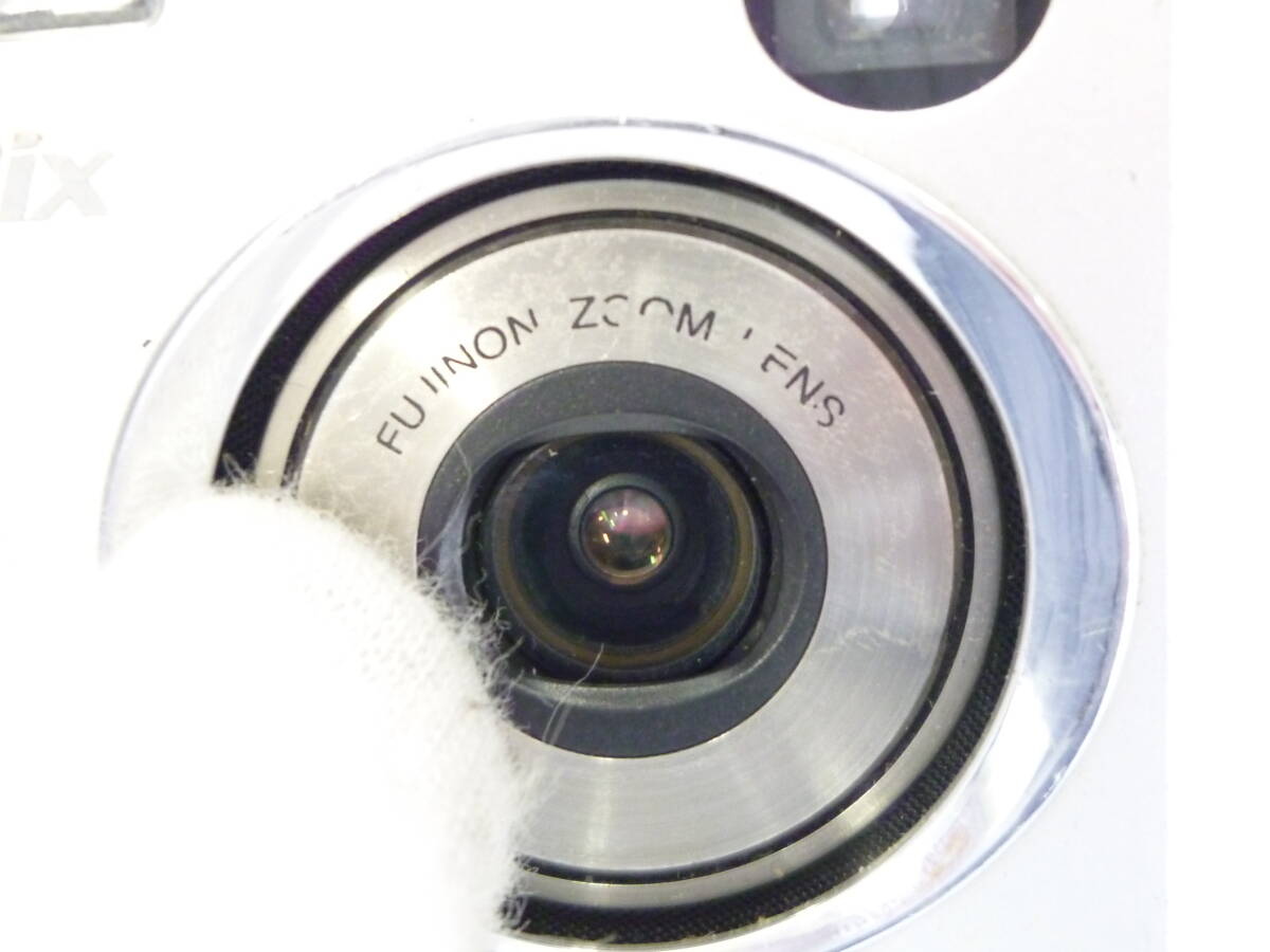 62827◆コンパクトデジタルカメラ FUJIFILM/富士フィルム FinePix F401 , レンズ部 FUJINON ZOOM LENS 3x OPTICAL ZOOM f=5.7-17.1mm◆_画像4