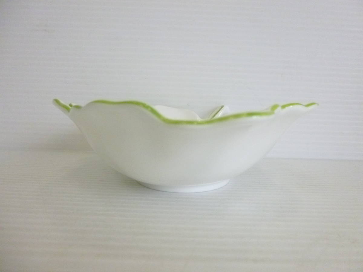 58019◆NARUMI/ナルミ Giftgallery Bone China/ボーンチャイナ リーフ型 洋食器 幅:約18cm×14cm 高さ:約4.5cm◆_画像6