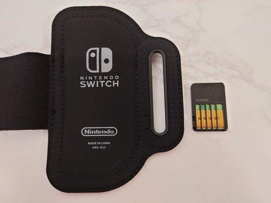 【中古】SWITCH ソフト 5本セット[98] //クレヨンしんちゃん 炭の町のシロ、Switch Sports、桃鉄ワールド、スマブラ、Let’s Go!ピカチュウ_画像8