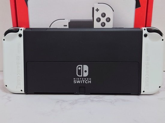 ■【中古】任天堂◆ニンテンドースイッチ 有機ELモデル 本体◆Nintendo Switch Joy-Con(L)/(R) ホワイト◆ -36-_画像3