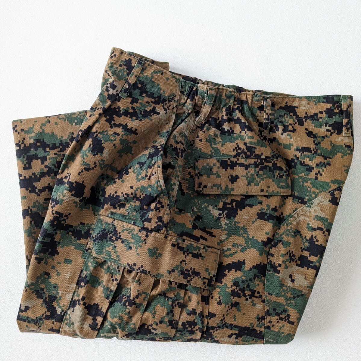 USMC/海兵隊用 MAR-PAT迷彩パンツ ウッドランドDIGITAL カモ USMC/米海軍実物 MARPATデジタルウッドランドカモ ミリタリー