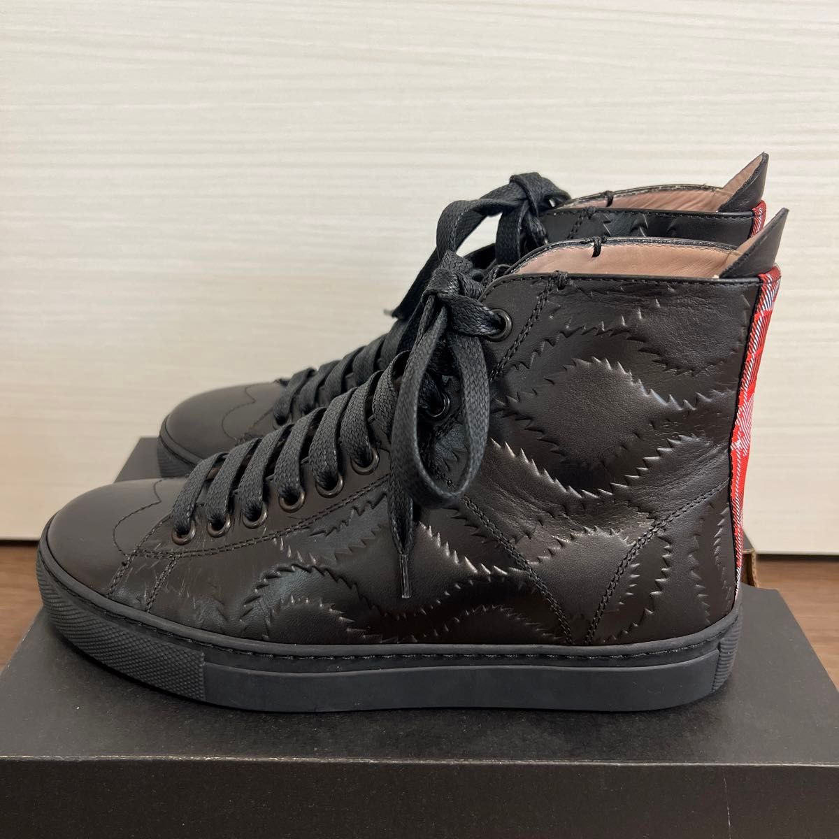 Vivienne Westwood レザースニーカー　新品 