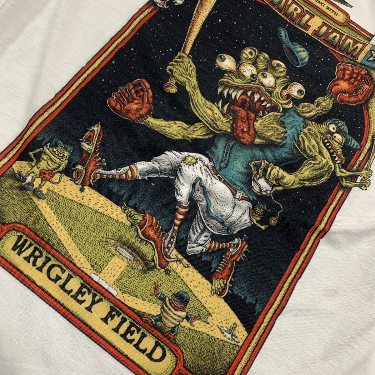 未使用】PEARL JAM パールジャム 希少デザイン グラフィック プリント バンドTシャツ L バンtee ロック 白 古着|Yahoo!フリマ(旧PayPayフリマ) 未使用】PEARL JAM パールジャム 希少デザイン グラフィック プリント バンドTシャツ L バンtee ロック 白 古着|Yahoo!フリマ(旧PayPayフリマ)