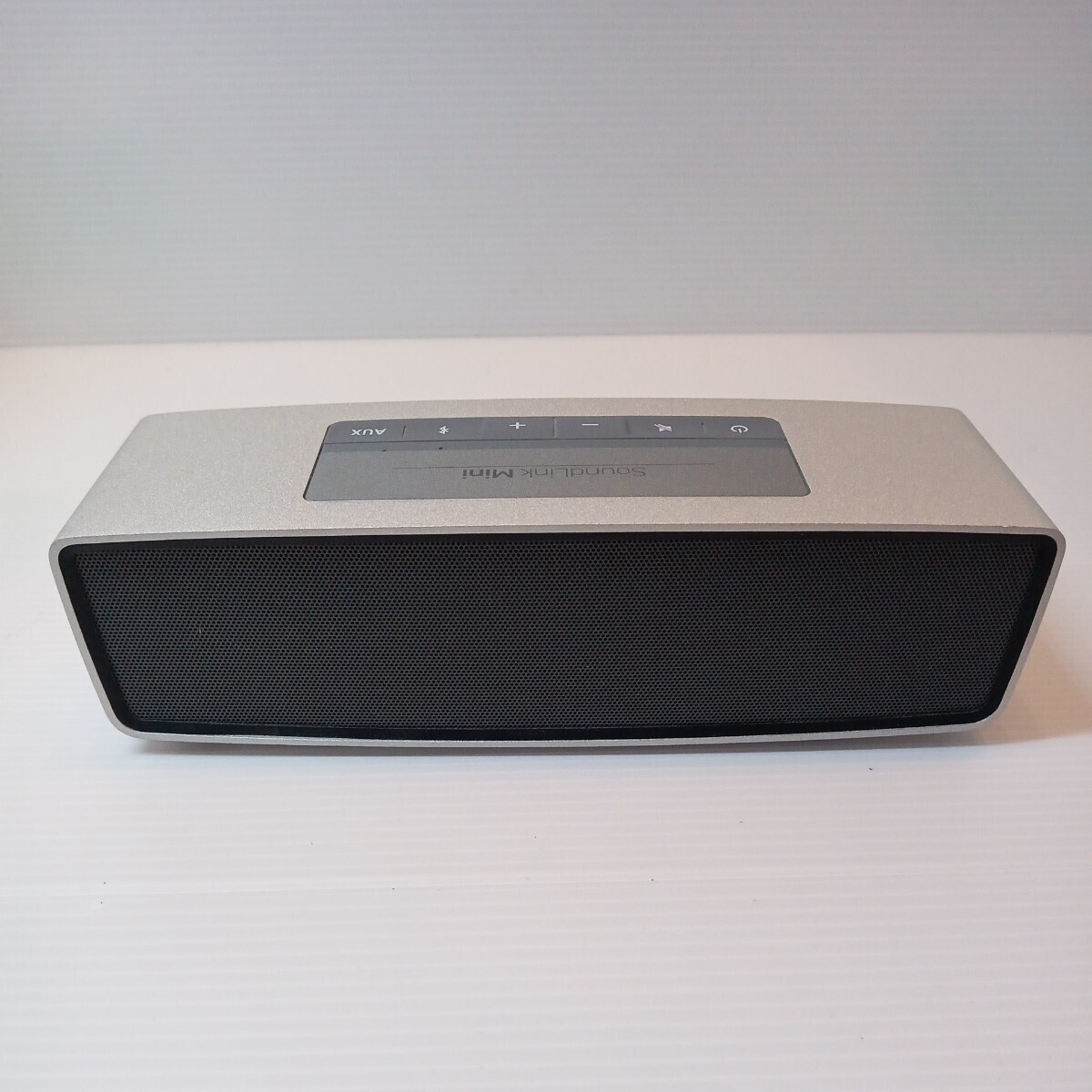 ③ BOSE SoundLink mini portable speaker body only 