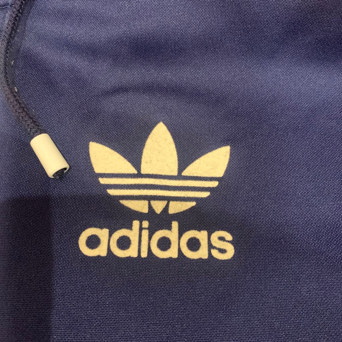 adidasオリジナル　サロペット