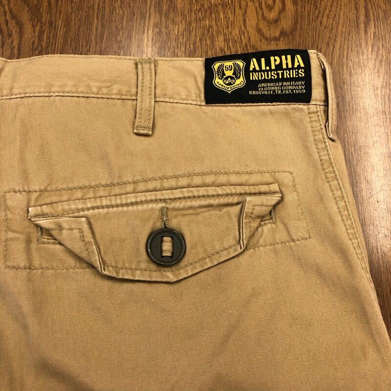 【FE083】ALPHA INDUSTRIES,INC. XLサイズ カーゴハーフパンツ ベージュ ウエスト紐付き ブランド古着 アルファ ショートパンツ 送料無料_画像6