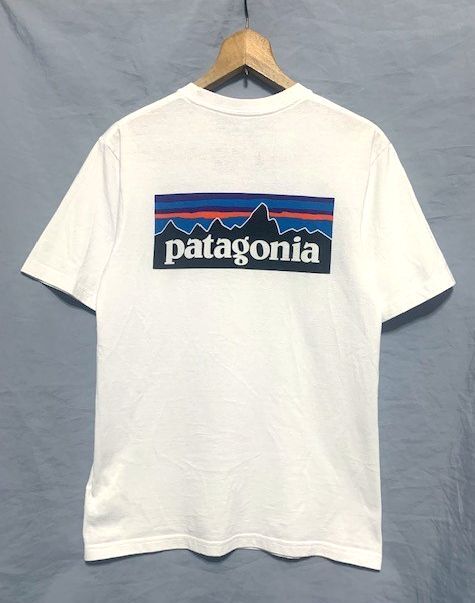 ☆ patagonia パタゴニア　P-6 Logo Pocket Responsibili Tee ロゴプリント ポケットTシャツ ホワイト XS_画像1