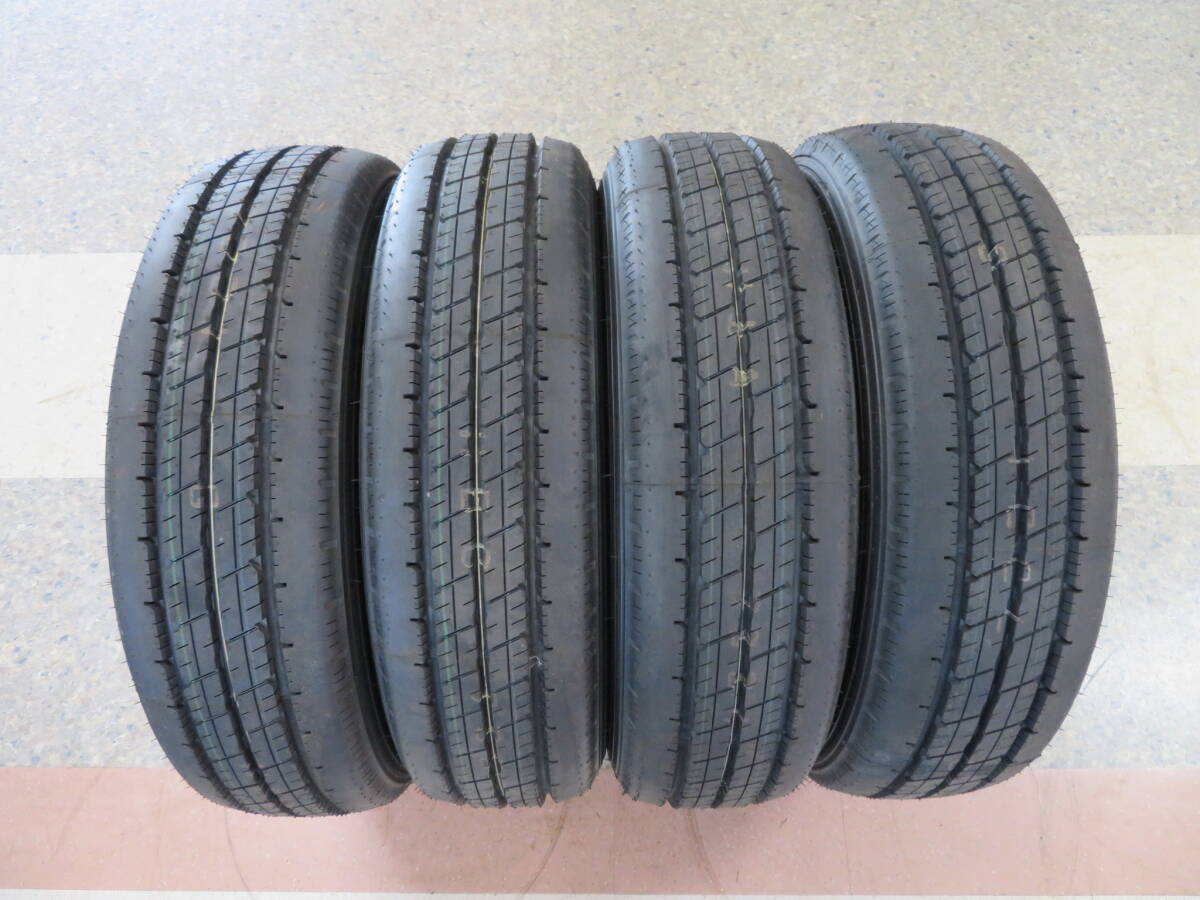 新車外し　ダンロップ　ENASAVE SPLT38A　205/75R16　113/111L LT　2023年製　夏4本_画像1