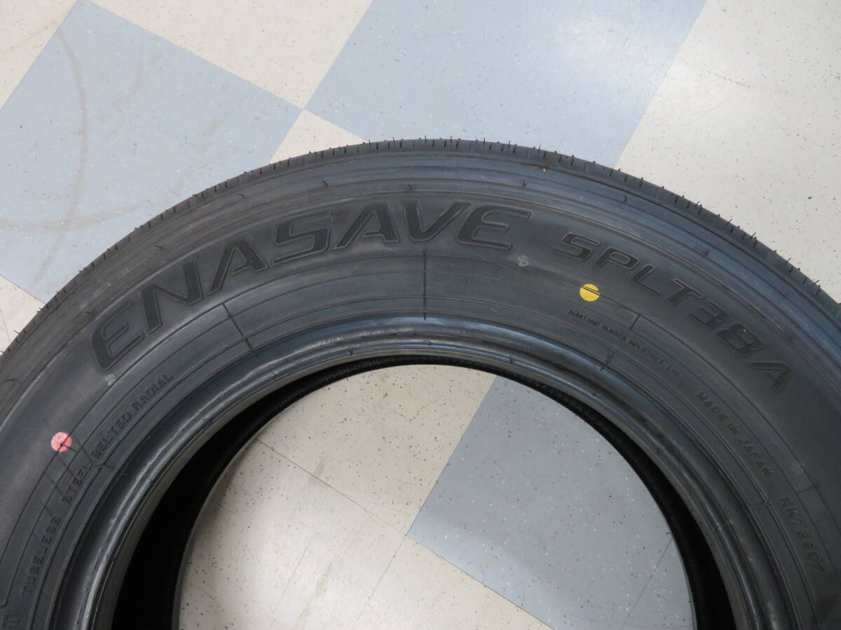 新車外し　ダンロップ　ENASAVE SPLT38A　205/75R16　113/111L LT　2023年製　夏4本_画像4