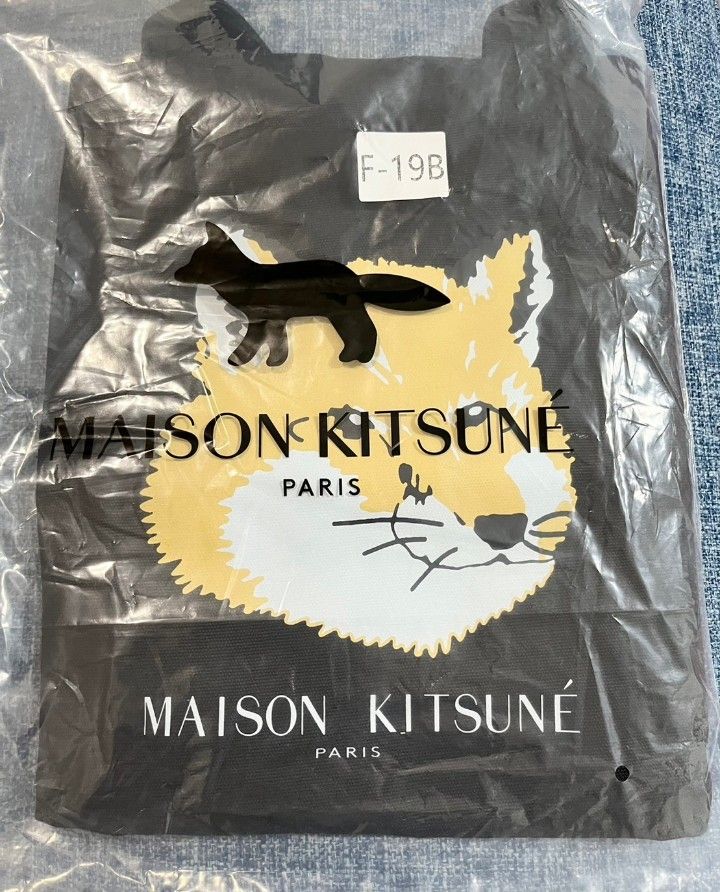 大容量◎　メゾンキツネ　MAISON KITSUNE フォックスヘッド　トートバッグ　肩掛け　ブラック