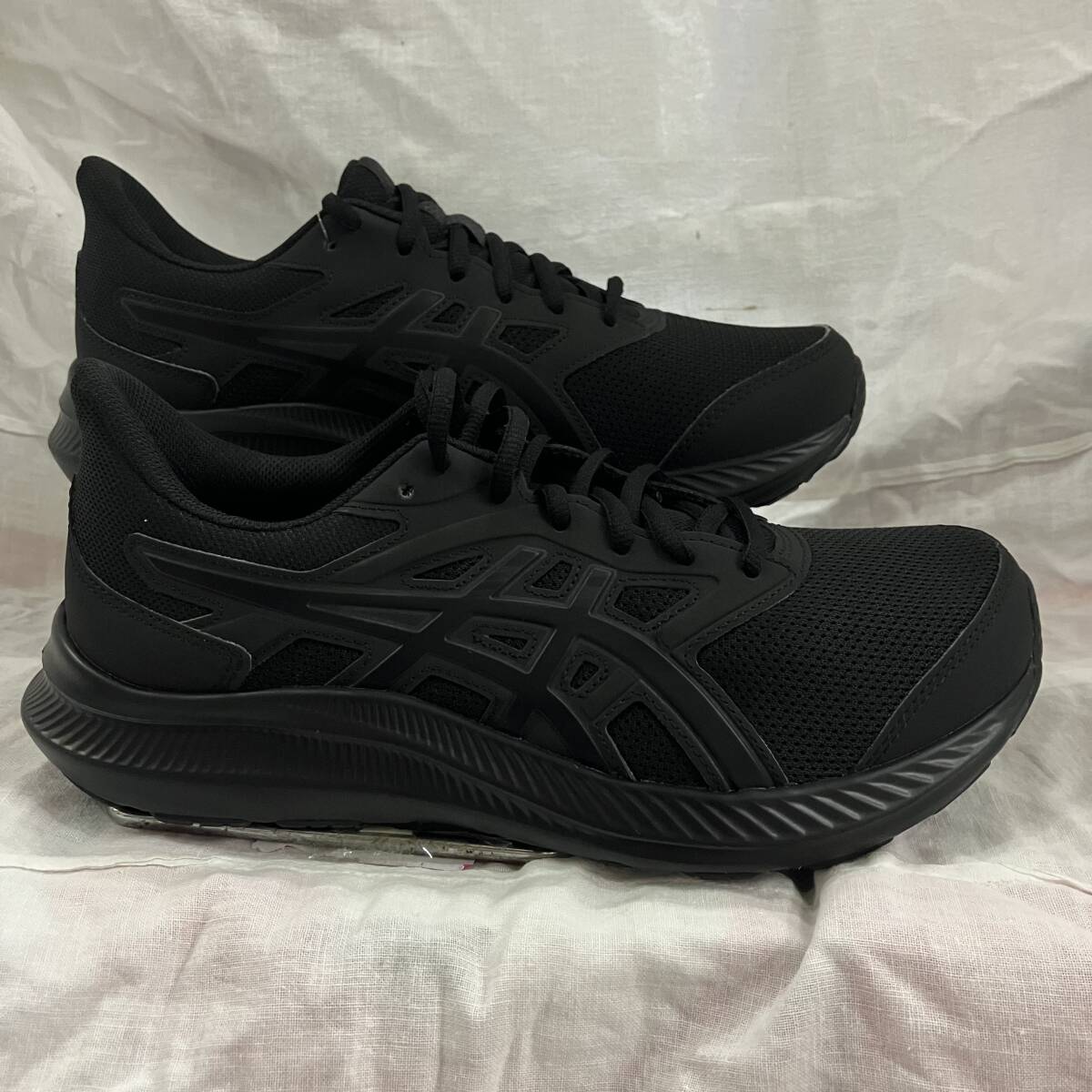 新品 未使用品 通勤・通学に！★アシックス asics★メンズ 26.5cm 『JOLT 4』黒 ランニングシューズ 足幅4E ワイドタイプ 1011B602/001_画像2