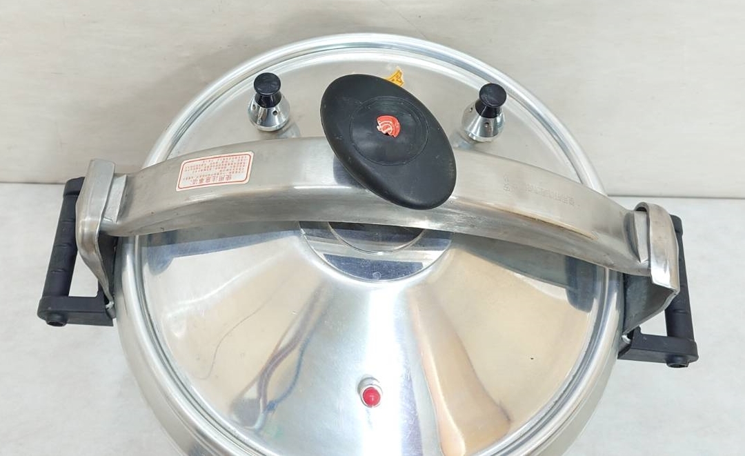 ｗ6 業務用圧力鍋 ステンレス 40L 大容量圧力鍋 業務用 家庭用の画像4