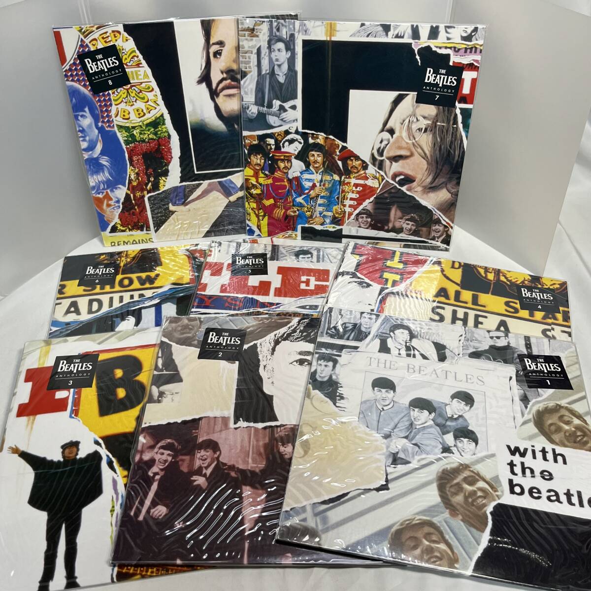 [LD] laser disk reproduction not yet verification western-style music LD8 sheets set box /Beatles[TOLW-3261-8 / The Beatles Anthology] pair watch lack of 