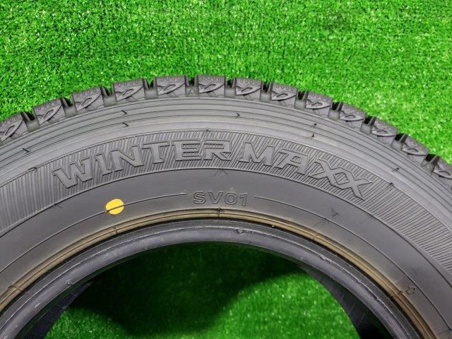 ダンロップ DUNLOP スタッドレスタイヤ 2本セット WINTER MAXX SV01 145R12 LT 6PR 2022年 8分山_画像2