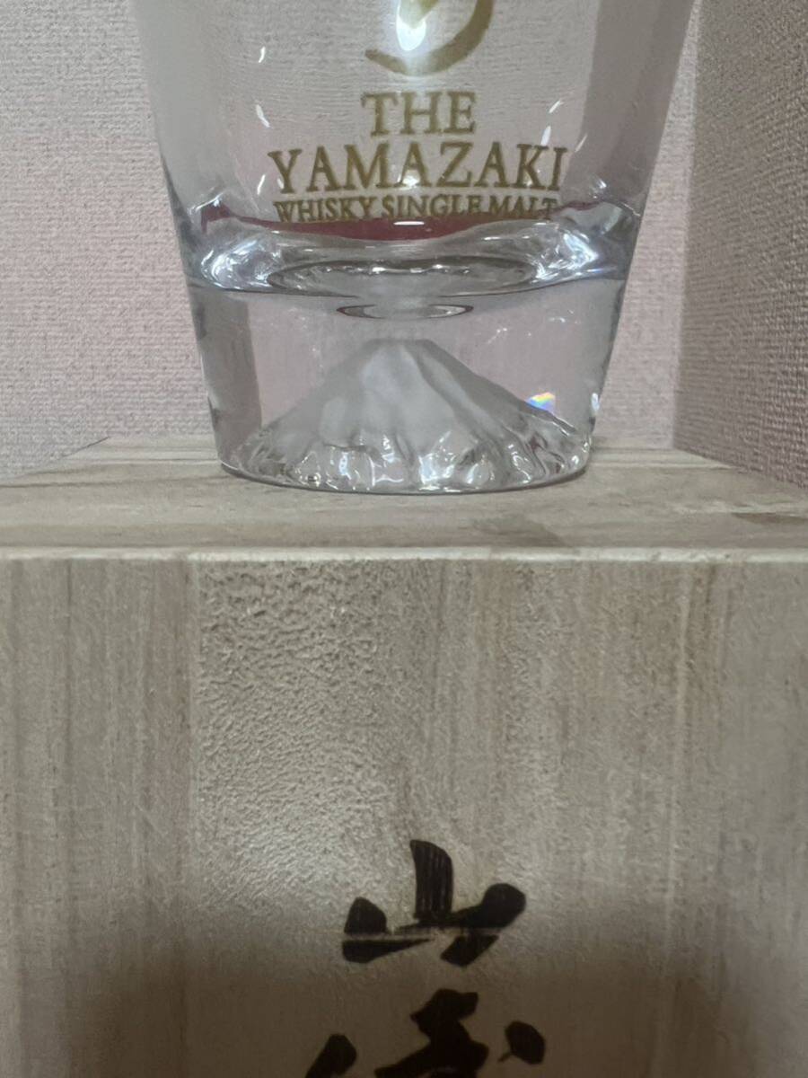 ◆美品未使用◆ SUNTORY サントリー ウイスキー YAMAZAKI 山崎 グラス 1個 木箱付きの画像3
