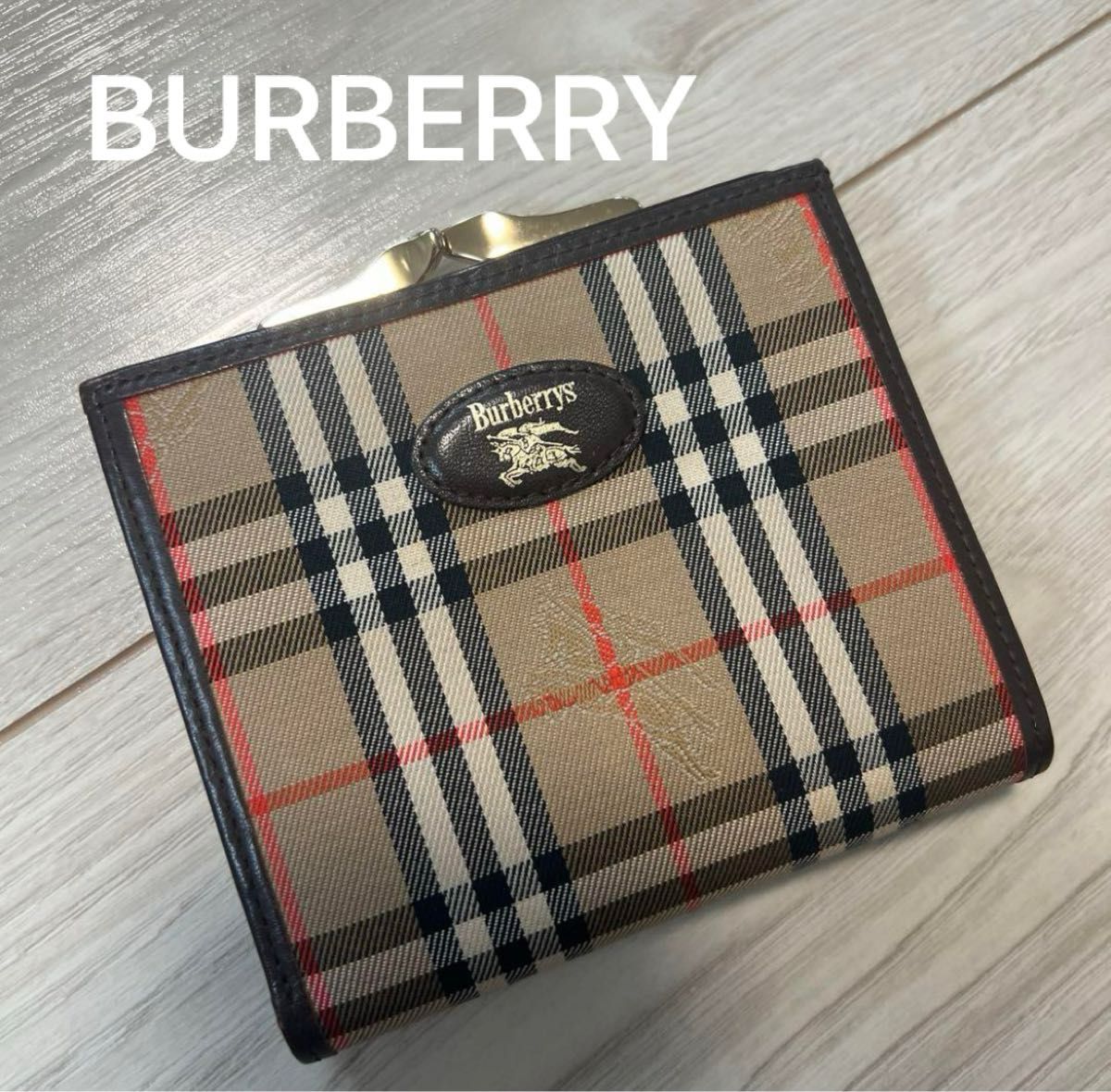 BURBERRY バーバリー 二つ折り財布 がま口 レザー ノバチェック BURBERRY バーバリー 二つ折り財布 がま口 レザー ノバチェック