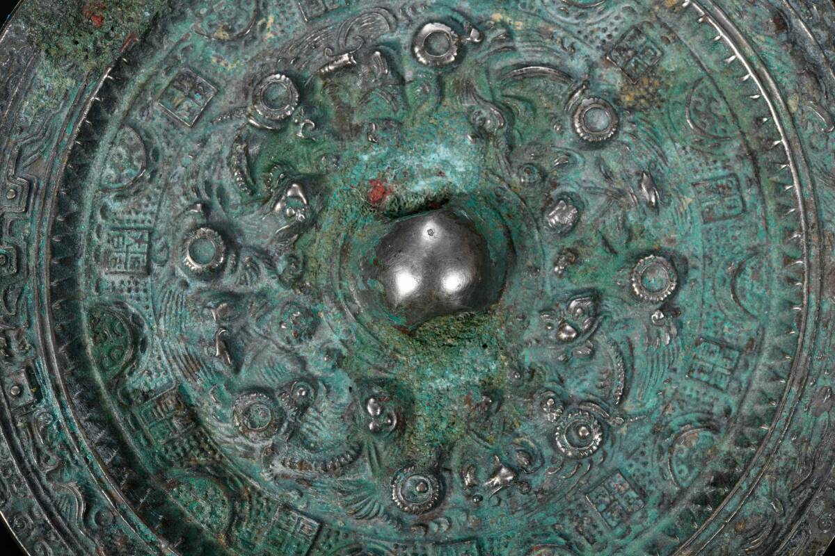 br10617 中国美術 古銅製 獣文銅鏡 銅製 置物 唐物 幅12.8cm 厚0.68cm 重511.7g_画像3