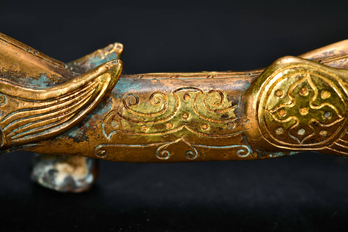 br10650 中国古玩 古銅製 鍍金獣形置物 文鎮 時代物 唐物 青銅器 長 23cm 重 304g_画像8