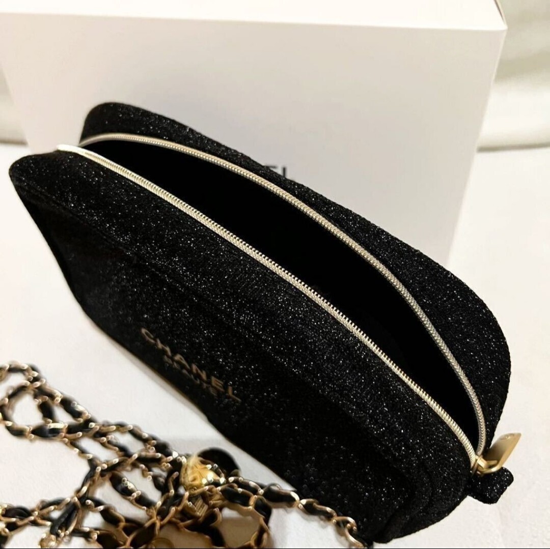 シャネル ノベルティ ショルダー ポーチ CHANEL 2way ロゴ シャネル ノベルティ ショルダー ポーチ CHANEL 2way ロゴ