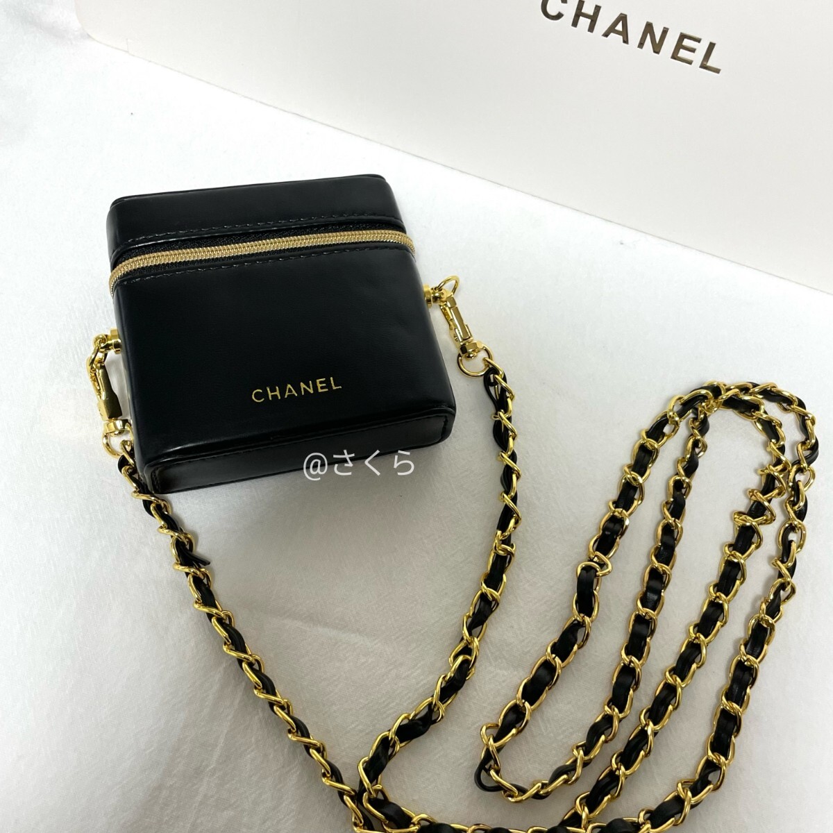 シャネル CHANEL ノベルティ リップケースポーチ チェーン付き シャネル CHANEL ノベルティ リップケースポーチ チェーン付き