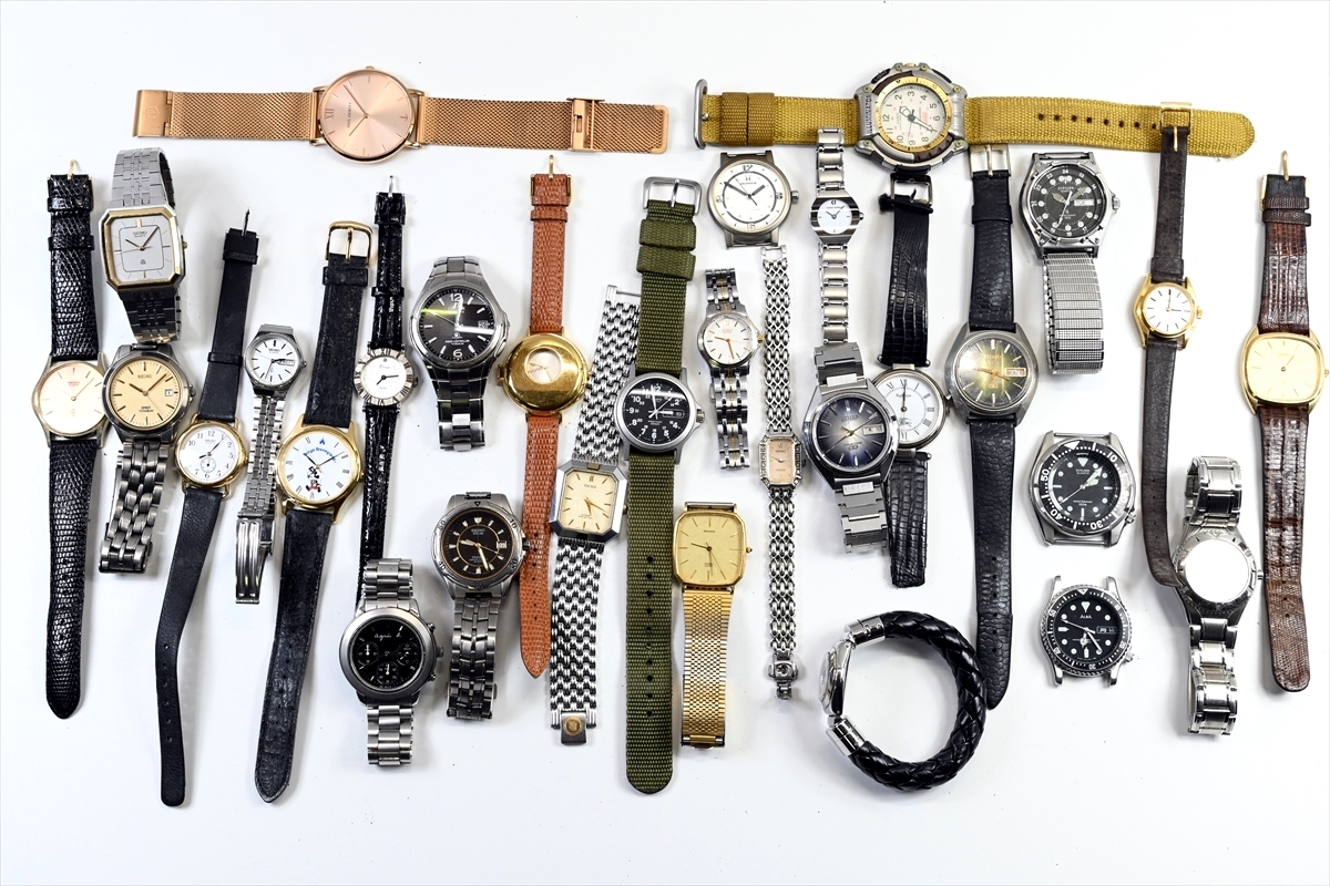 腕時計30本セット CITIZEN/SEIKO/ATESSA/CASIO/EXCEED/SILVER/BURBERRYS/ALBA クオーツ ビンテージ 大量 まとめ 売り ジャンク メンズ 3_画像1
