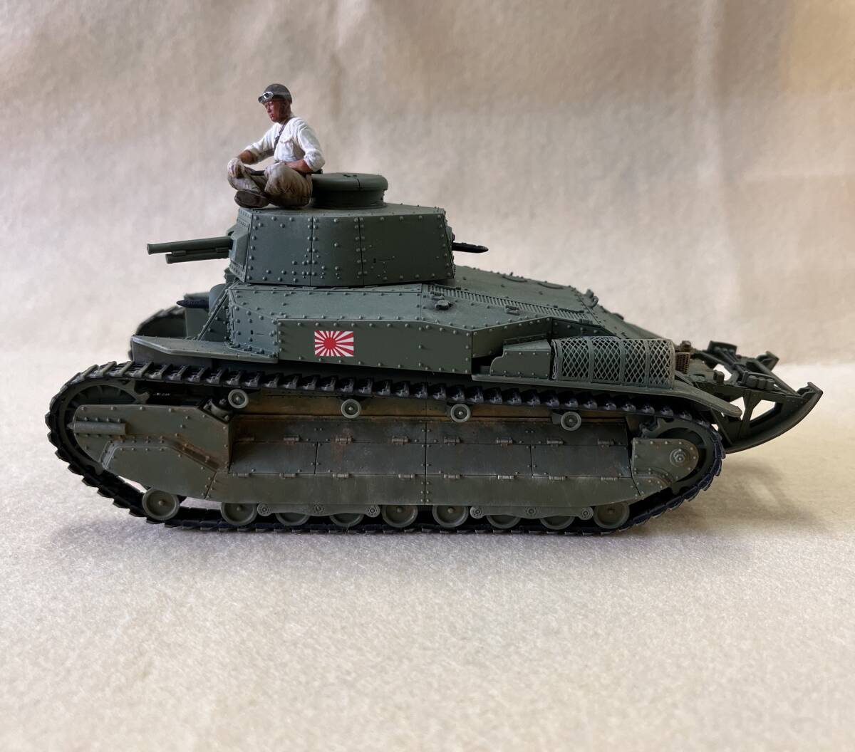 中古 組立済完成品 ジャンク 1/35 八九式中戦車甲型後期 プラモデル キット 模型 0091の画像3