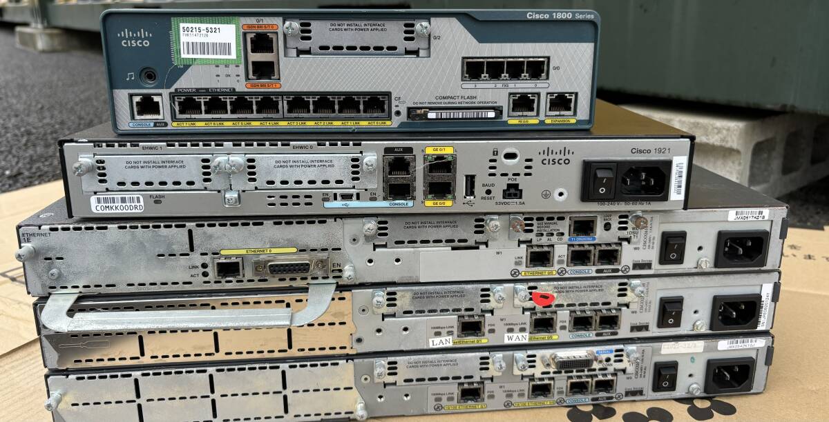 シスコ ルーター Cisco1800 Cisco1900 Cisco2600 まとめ売り セット